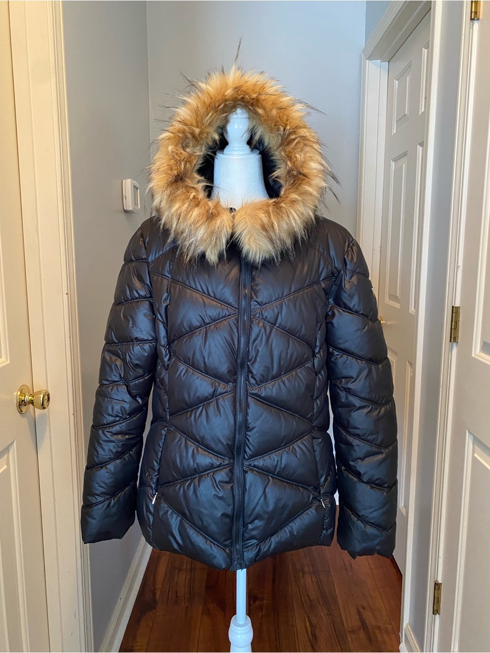 Guess Black Puffer Coat with Faux Fur Trimmed Hood